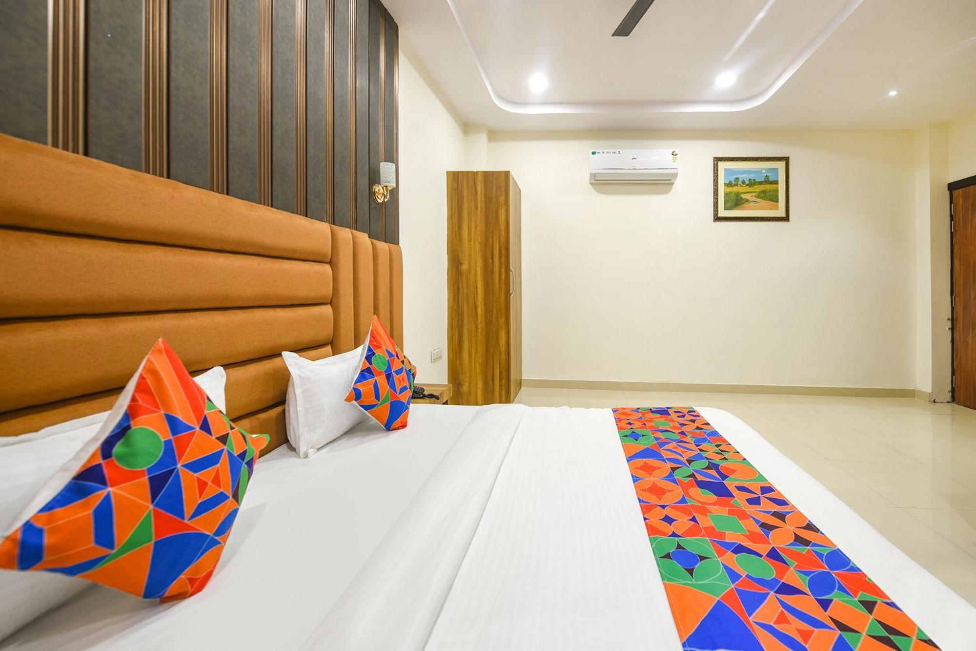 Fabhotel Golden Tree อัมริตสา ภายนอก รูปภาพ