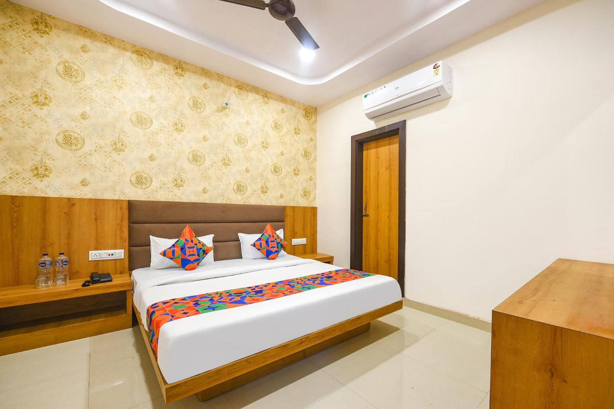 Fabhotel Golden Tree อัมริตสา ภายนอก รูปภาพ